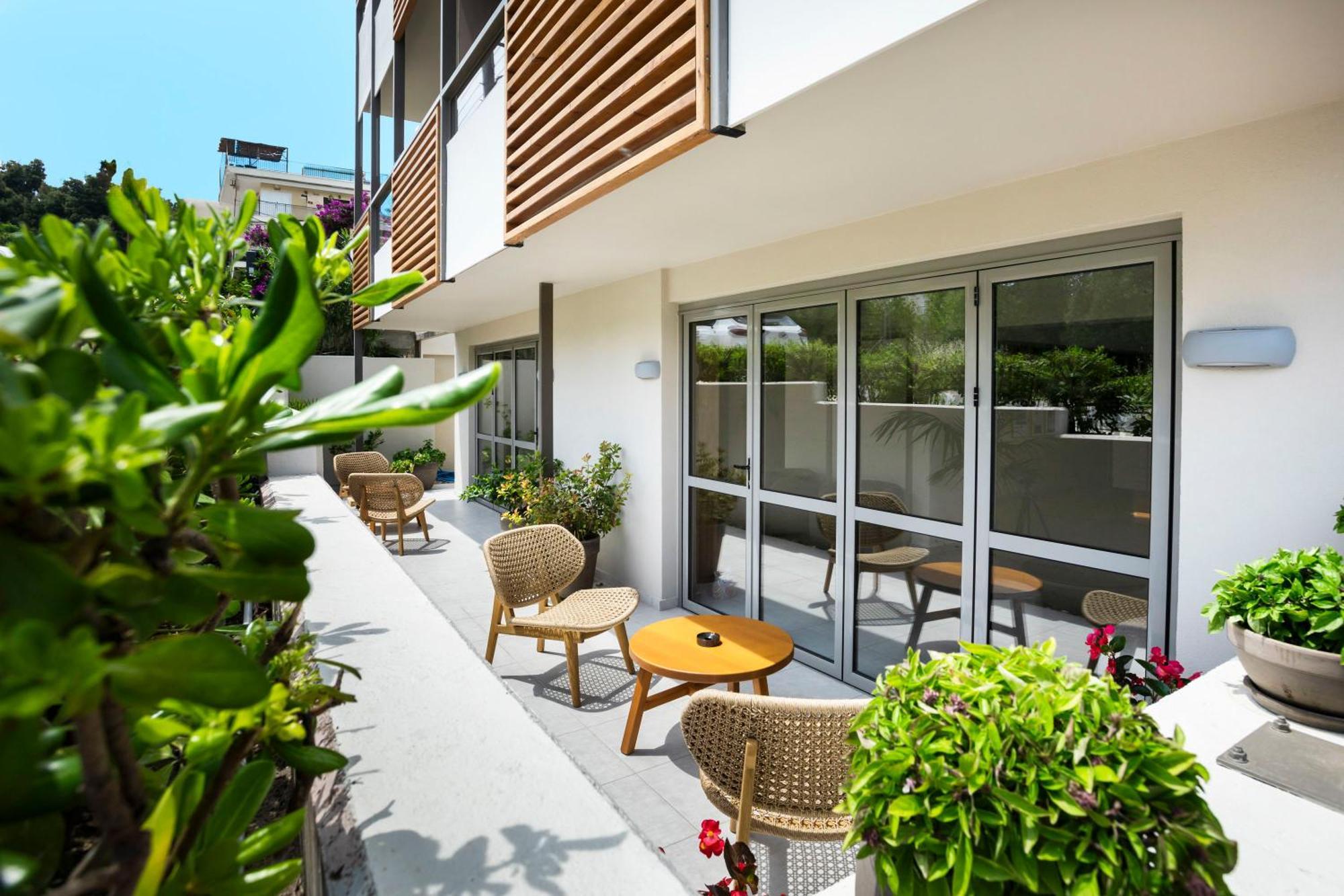 Aparthotel Vozina Metamorfosi (Sithonia)